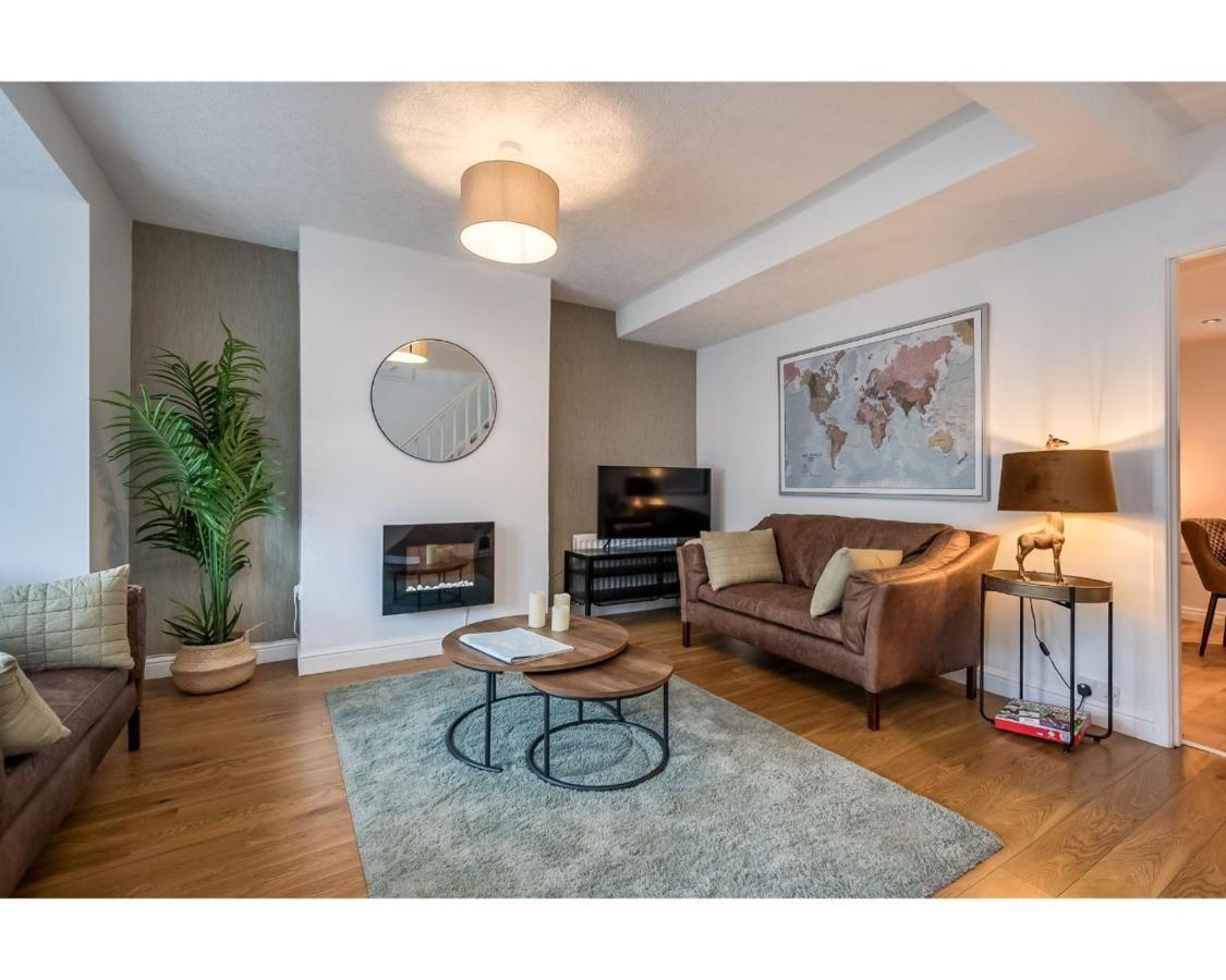 Central Belfast Apartments Belfast Work-Rest-Play R&R Екстериор снимка
